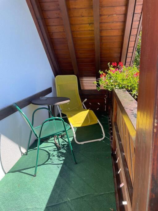 Apartment Blumenhof - Erholung Pur, Traumhafte Aussicht Zell im Wiesenthal